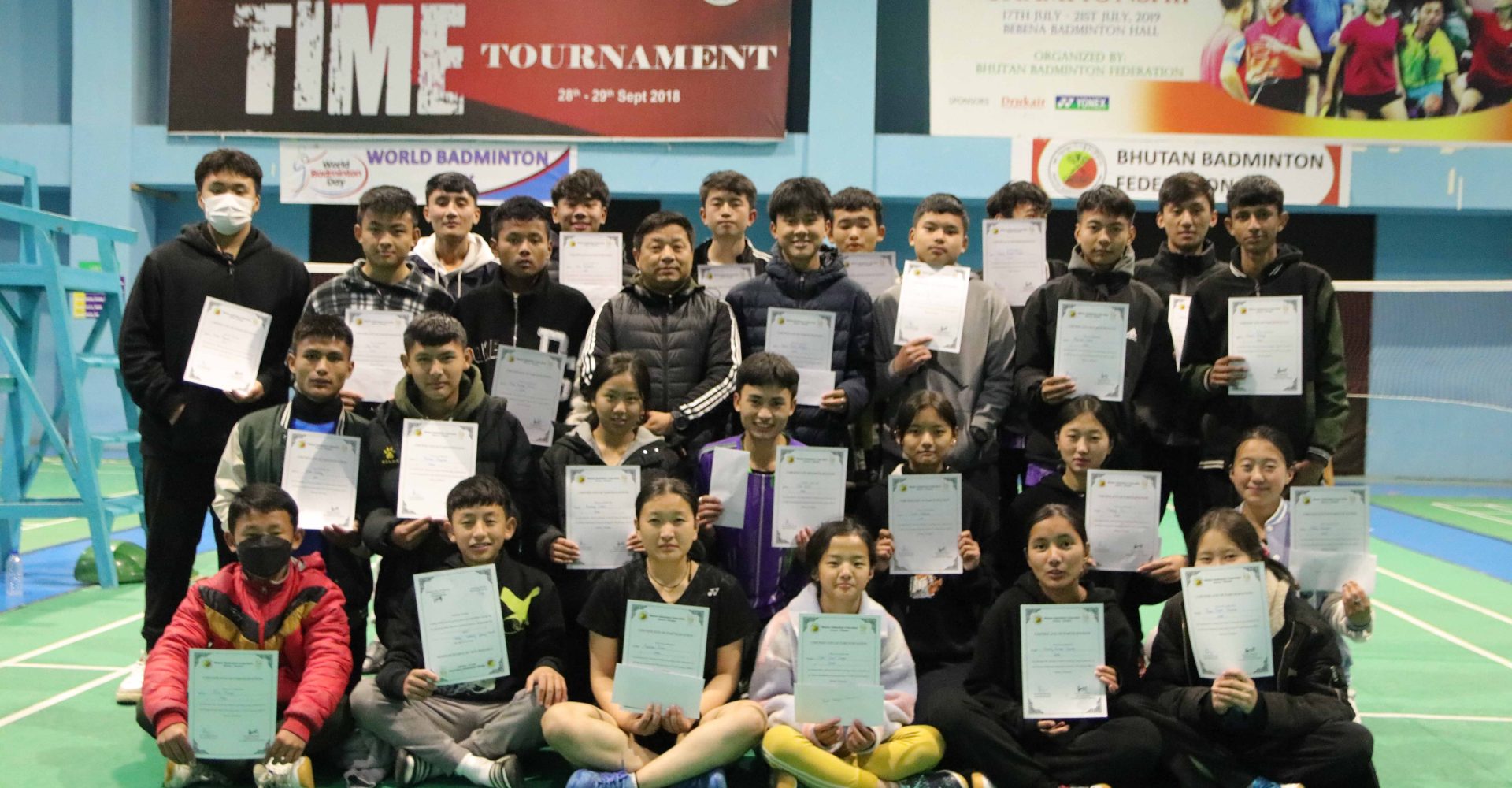 Advanced Winter Badminton Training Concludes with Competitive Tournament